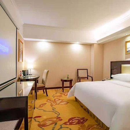 Vienna Hotel Baoan Liutang Xin'an (Shenzhen) Exterior foto
