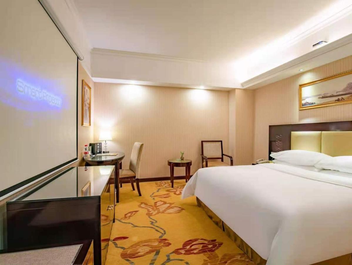 Vienna Hotel Baoan Liutang Xin'an (Shenzhen) Exterior foto