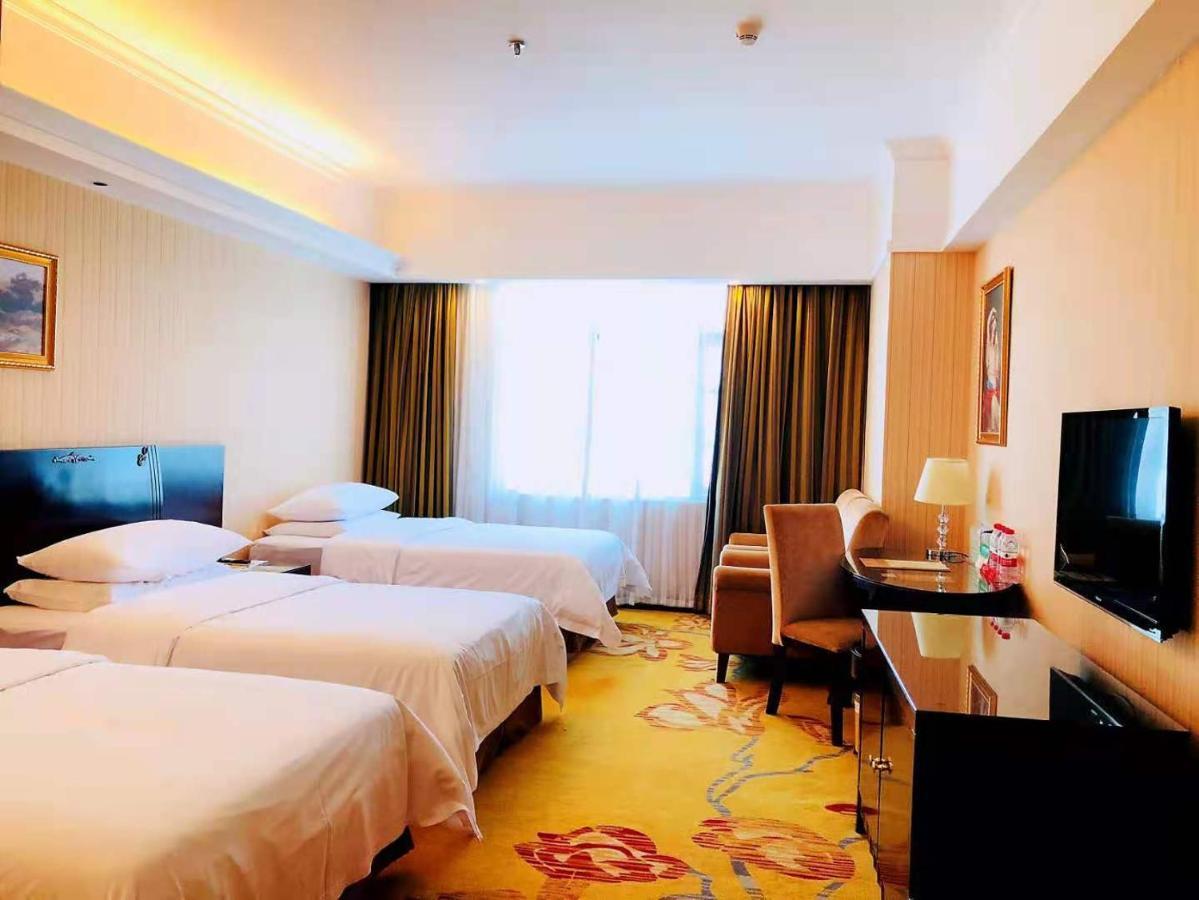 Vienna Hotel Baoan Liutang Xin'an (Shenzhen) Exterior foto